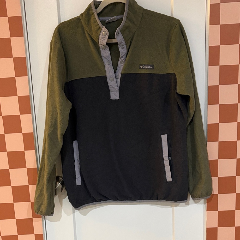 Columbia Olive Green & Black Snap-Neck Fleece Pullover